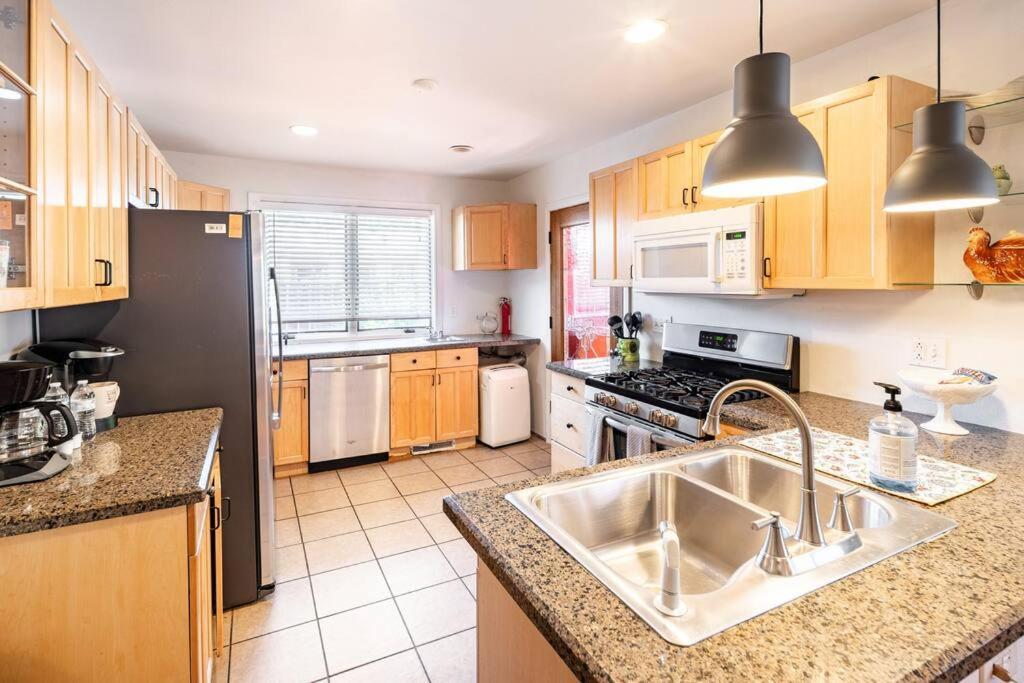 Serenity House Near Gaslamp, San Diego Zoo & Petco エクステリア 写真